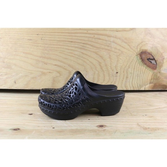 Dansko Clogs 37 Womens Sz 6.5 Pippa Cutout Black Shoes Mules Comfort